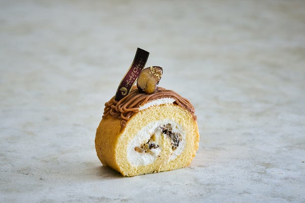 栗のロールケーキ